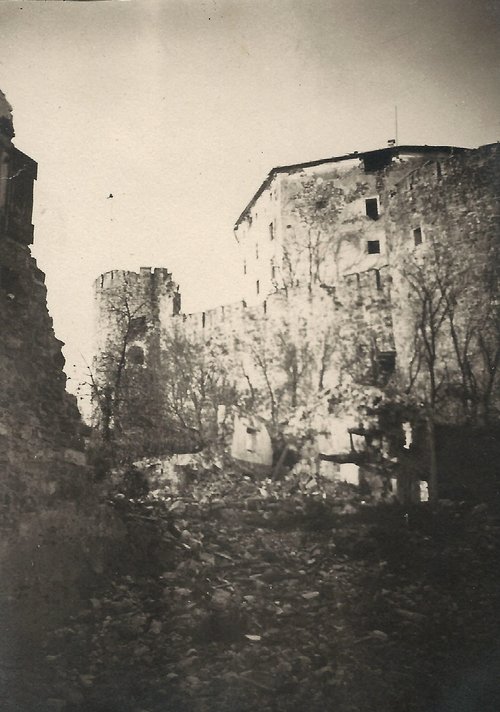 04 bastioni occidentali castello novembre 1917.jpg