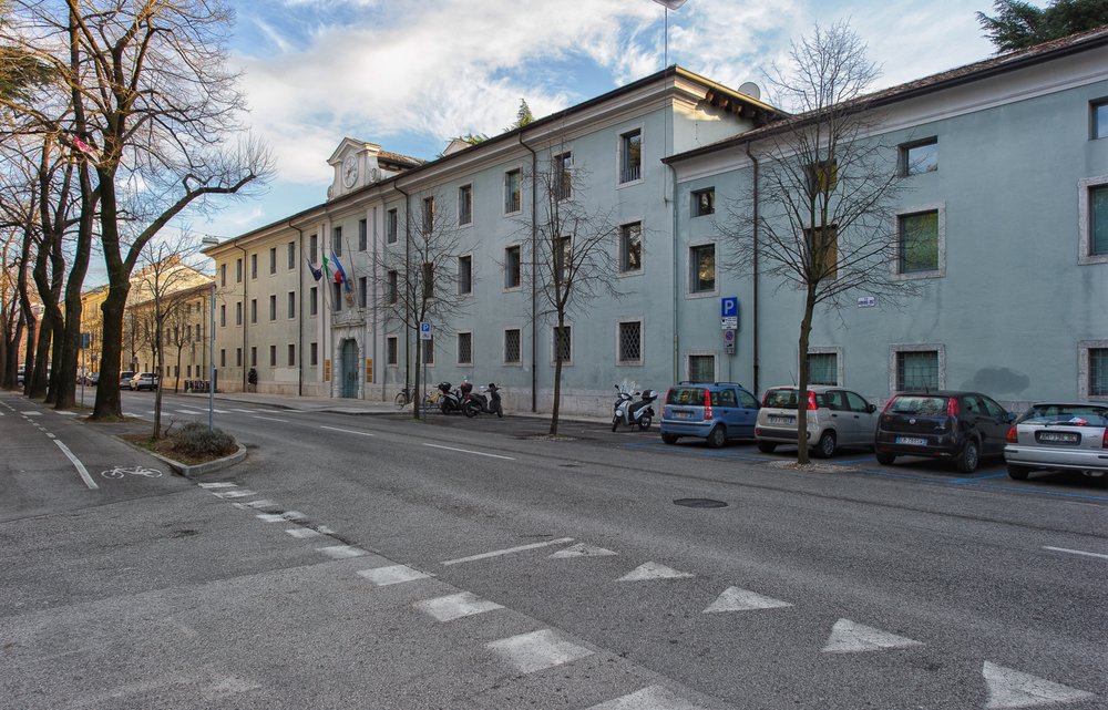 L'orologio di Palazzo Alvarez