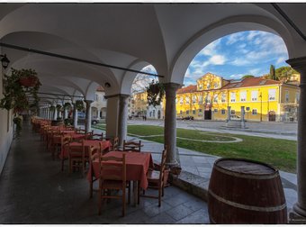 B03c Piazza Sant'Antonio.jpg