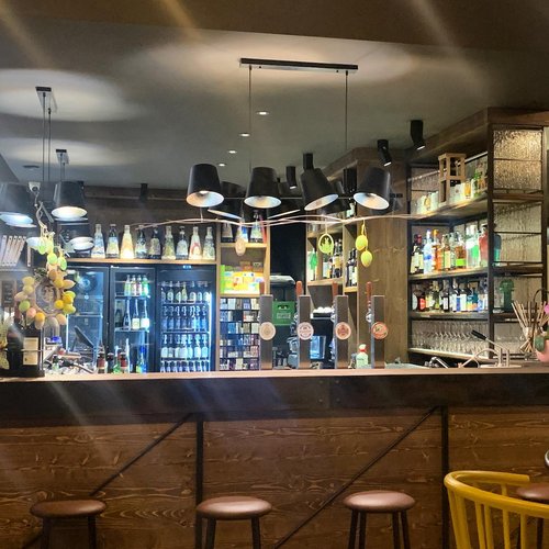 Tobacco Inn interno 1.jpg