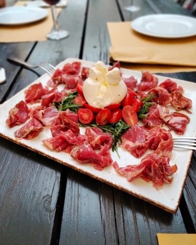 carpaccio James Pub.jpg