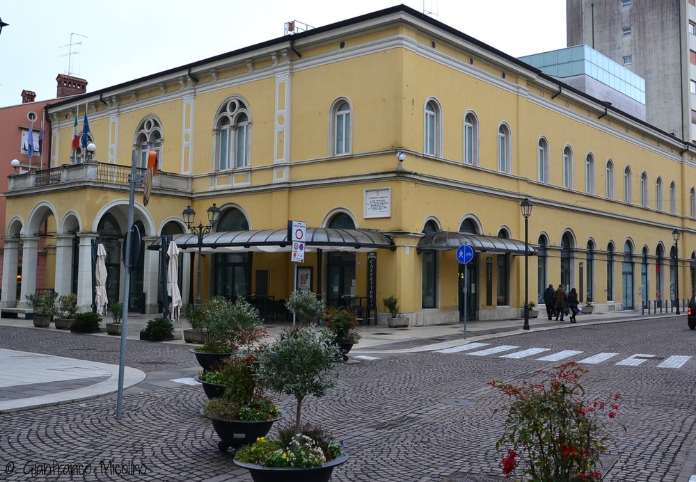 Il teatro - Percorso del tempo